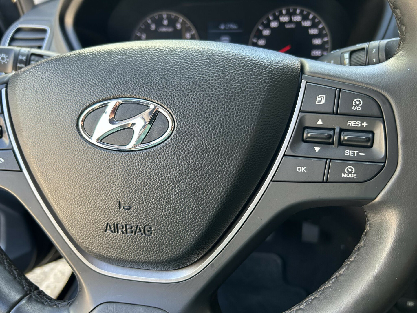 Hyundai-i20-10