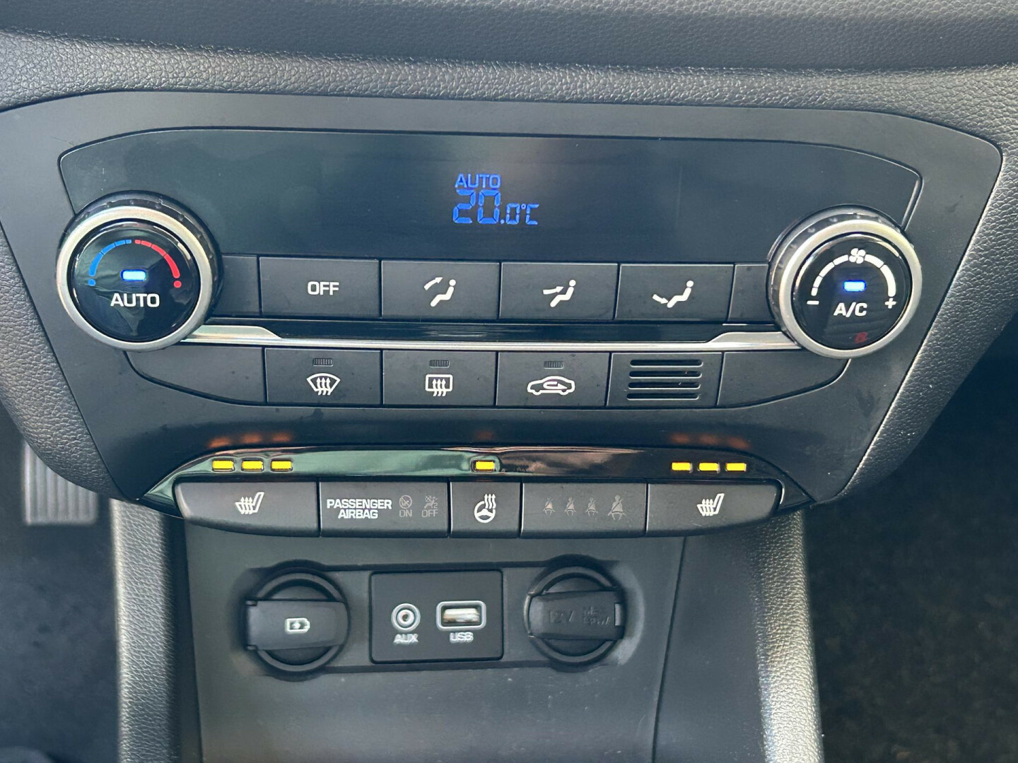 Hyundai-i20-8